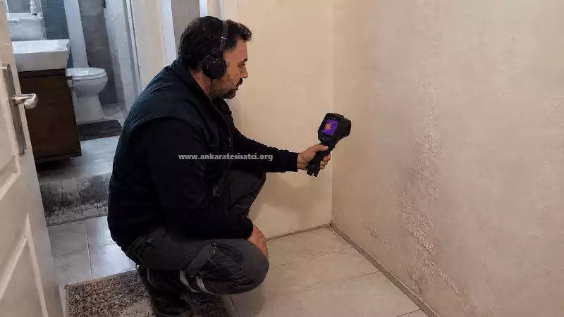 Eryaman’da termal kamera ile su kaçağı tespiti yapan usta